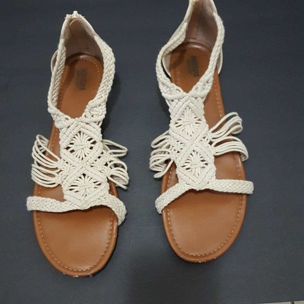 Boho Mossimo Supply Co Beige Sandal Sz 11 SUMMER!